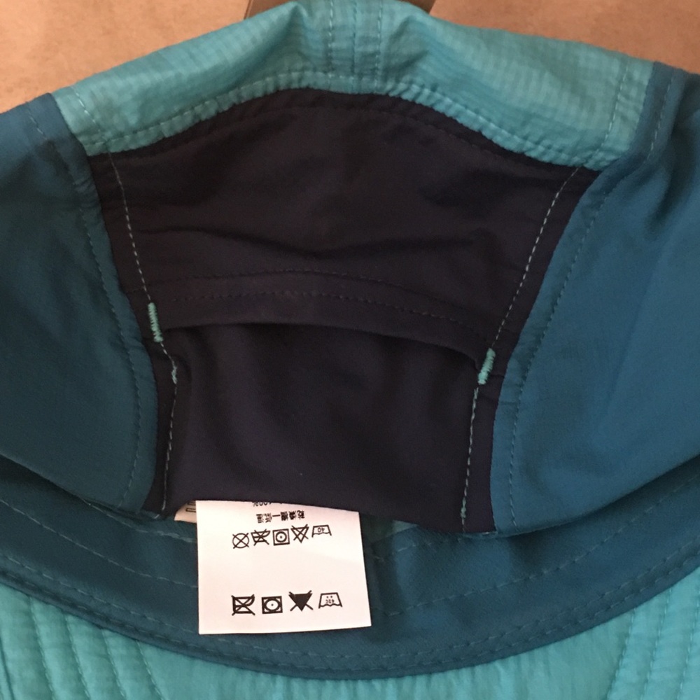 Men’s Patagonia airdini cap hat size S/M  blue